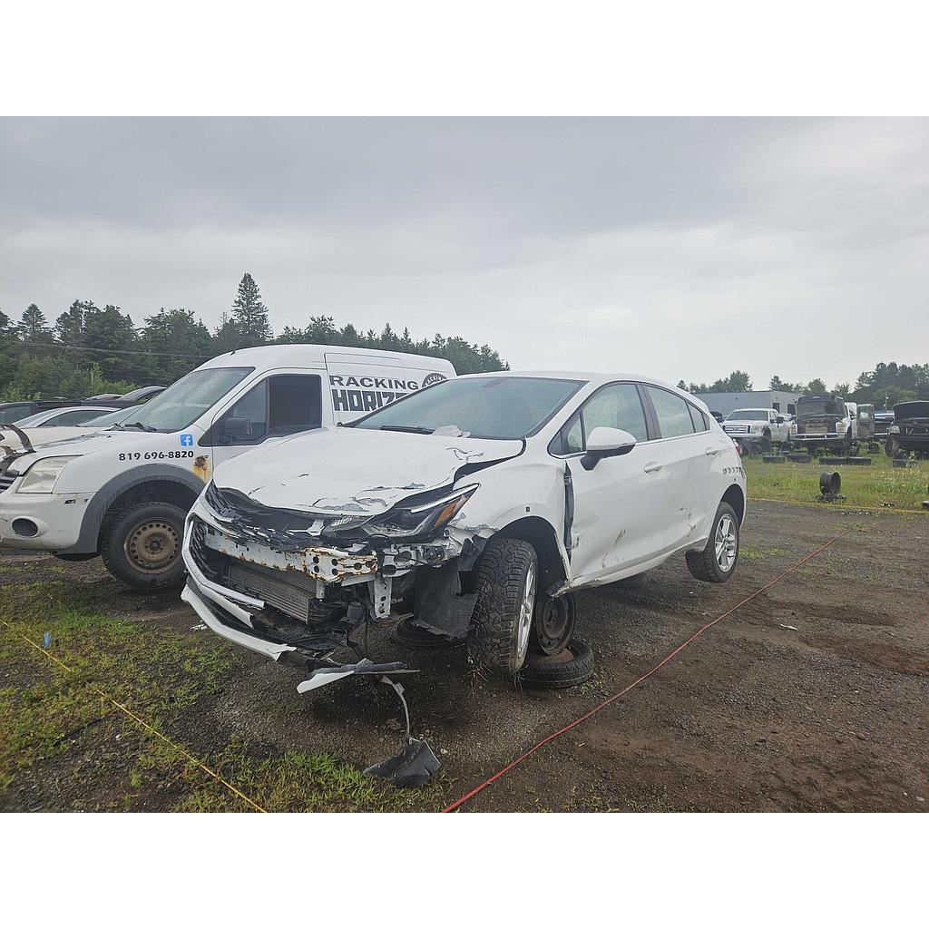 CHEVROLET CRUZE 2018