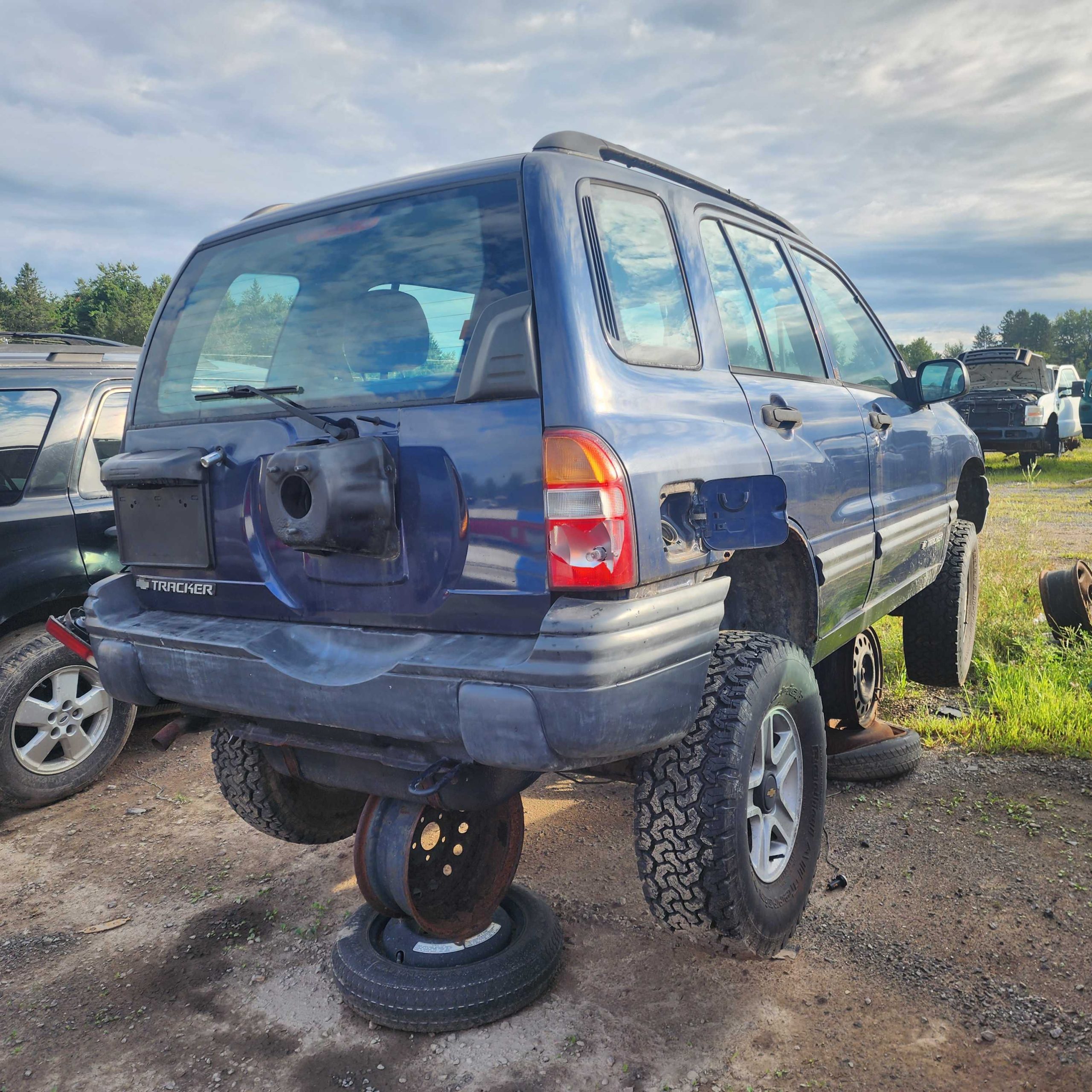 CHEVROLET TRACKER 2001