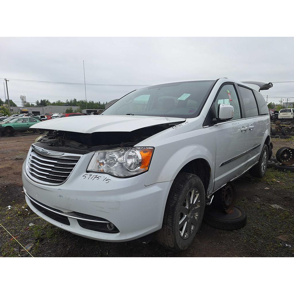 CHRYSLER TOWN & COUNTRY 2015