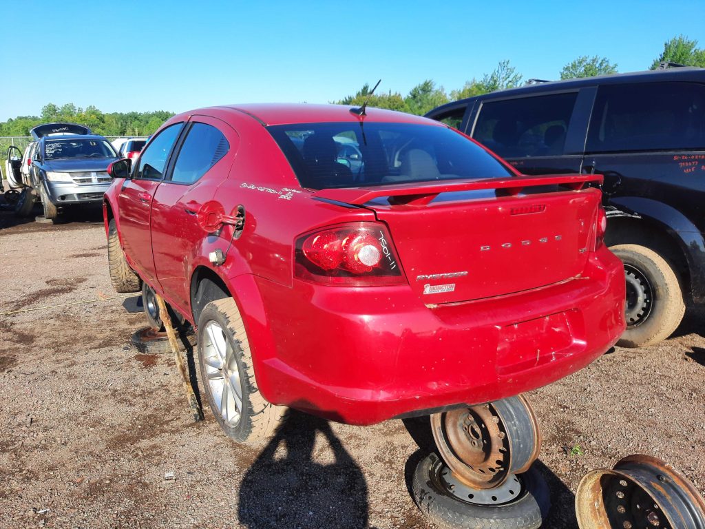 DODGE AVENGER 2011