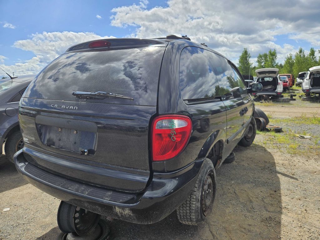 DODGE CARAVAN 2005