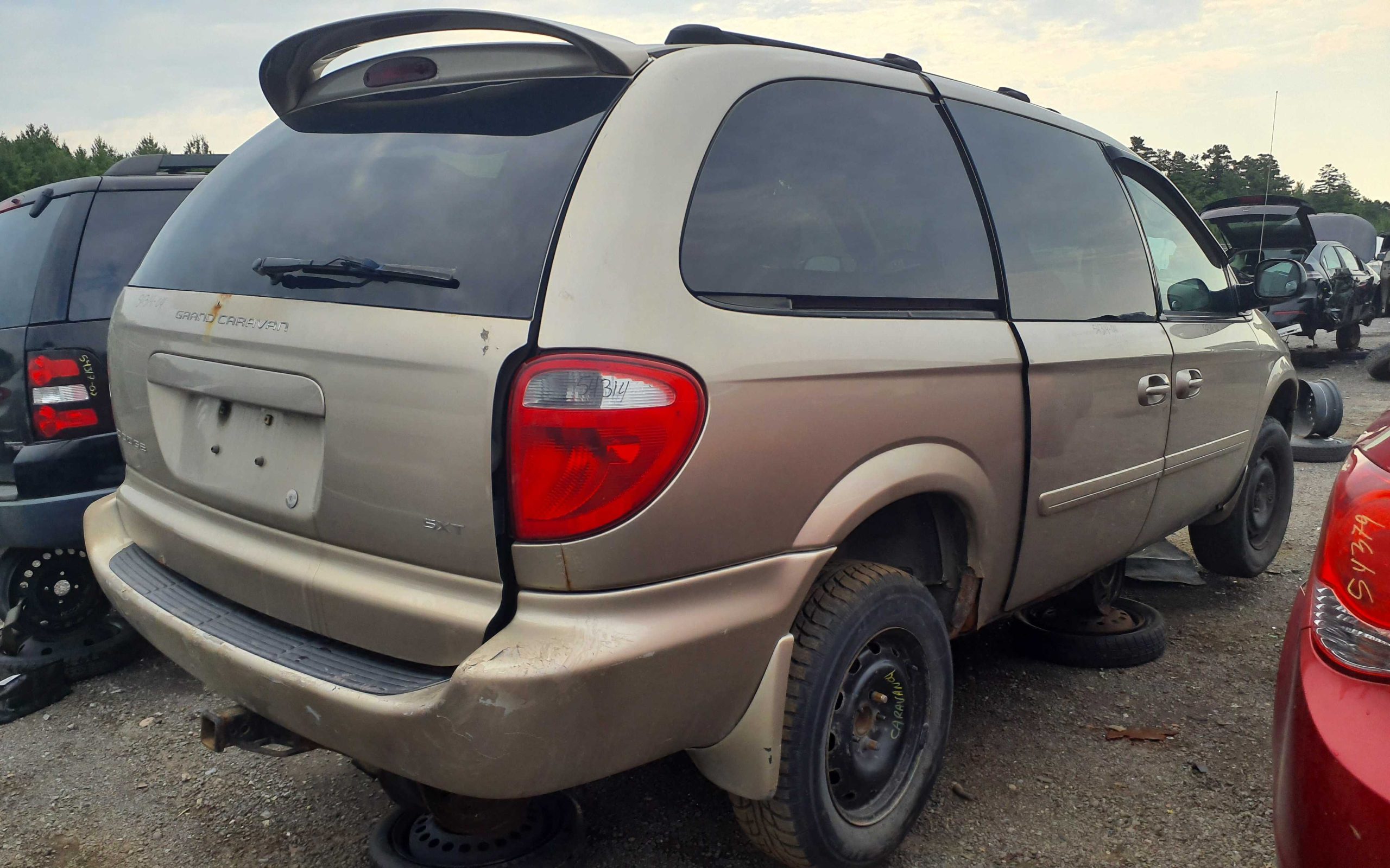 DODGE GRAND CARAVAN 2004