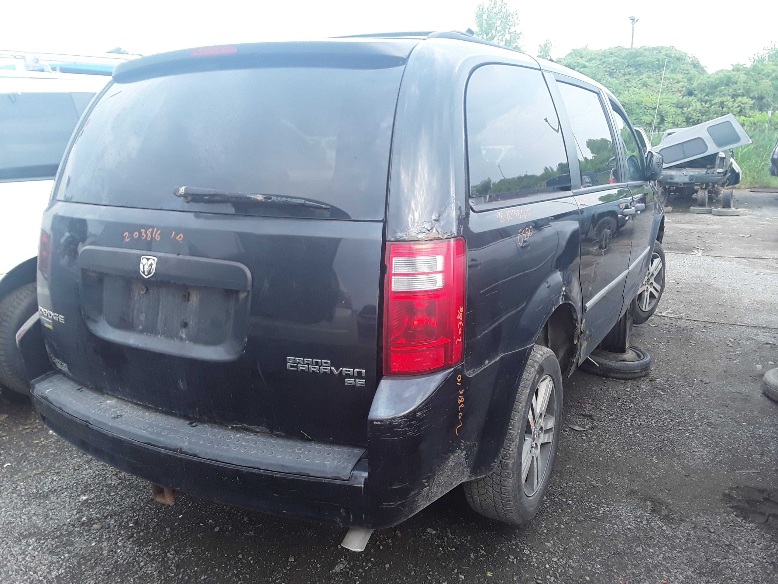 DODGE GRAND CARAVAN 2010