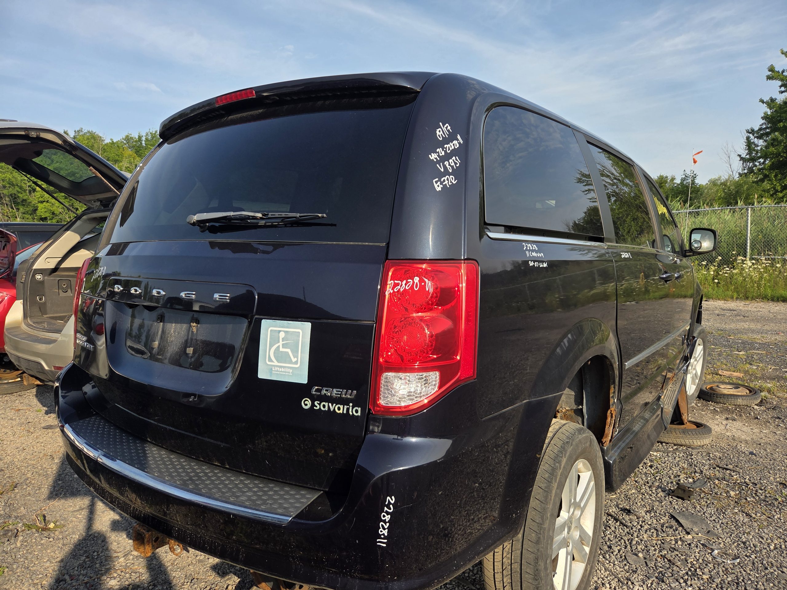 DODGE GRAND CARAVAN 2011