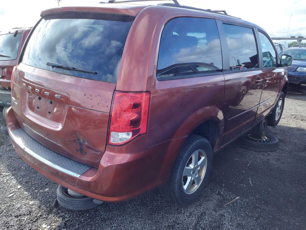 DODGE GRAND CARAVAN 2012