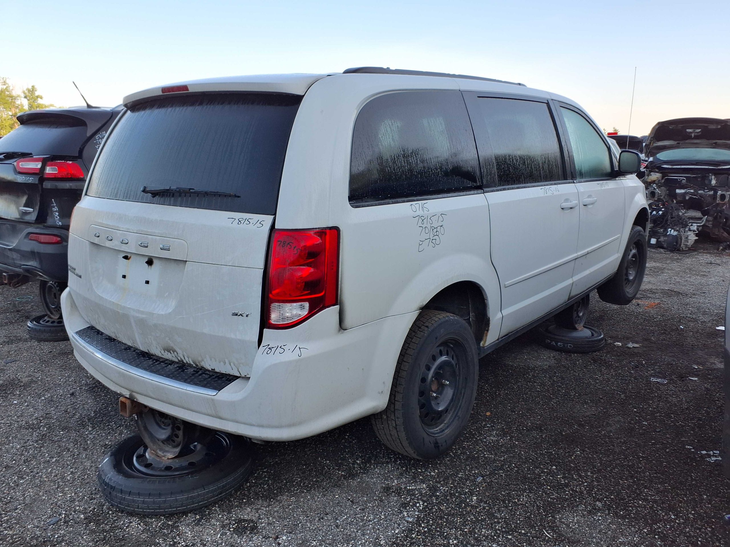 DODGE GRAND CARAVAN 2015
