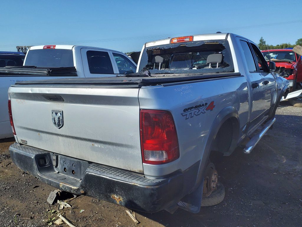 DODGE RAM 1500 2010