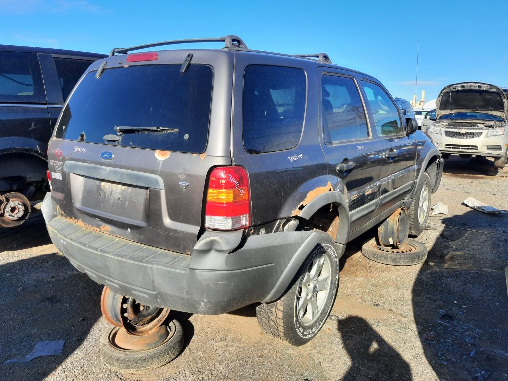 FORD ESCAPE 2005