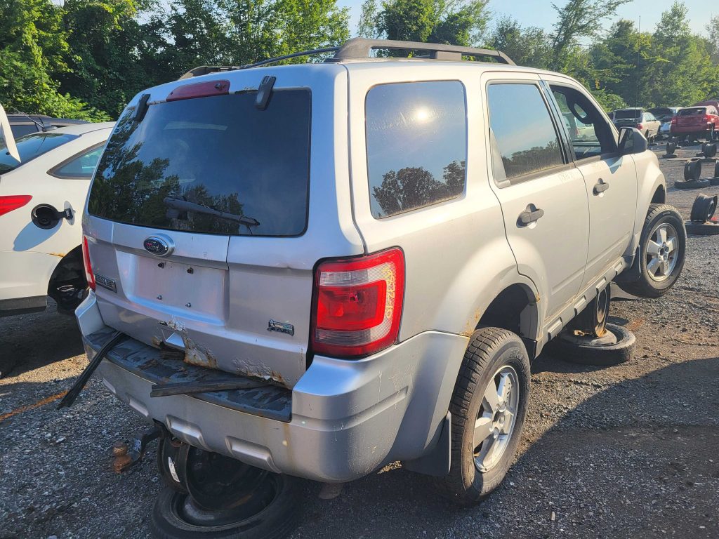 FORD ESCAPE 2010