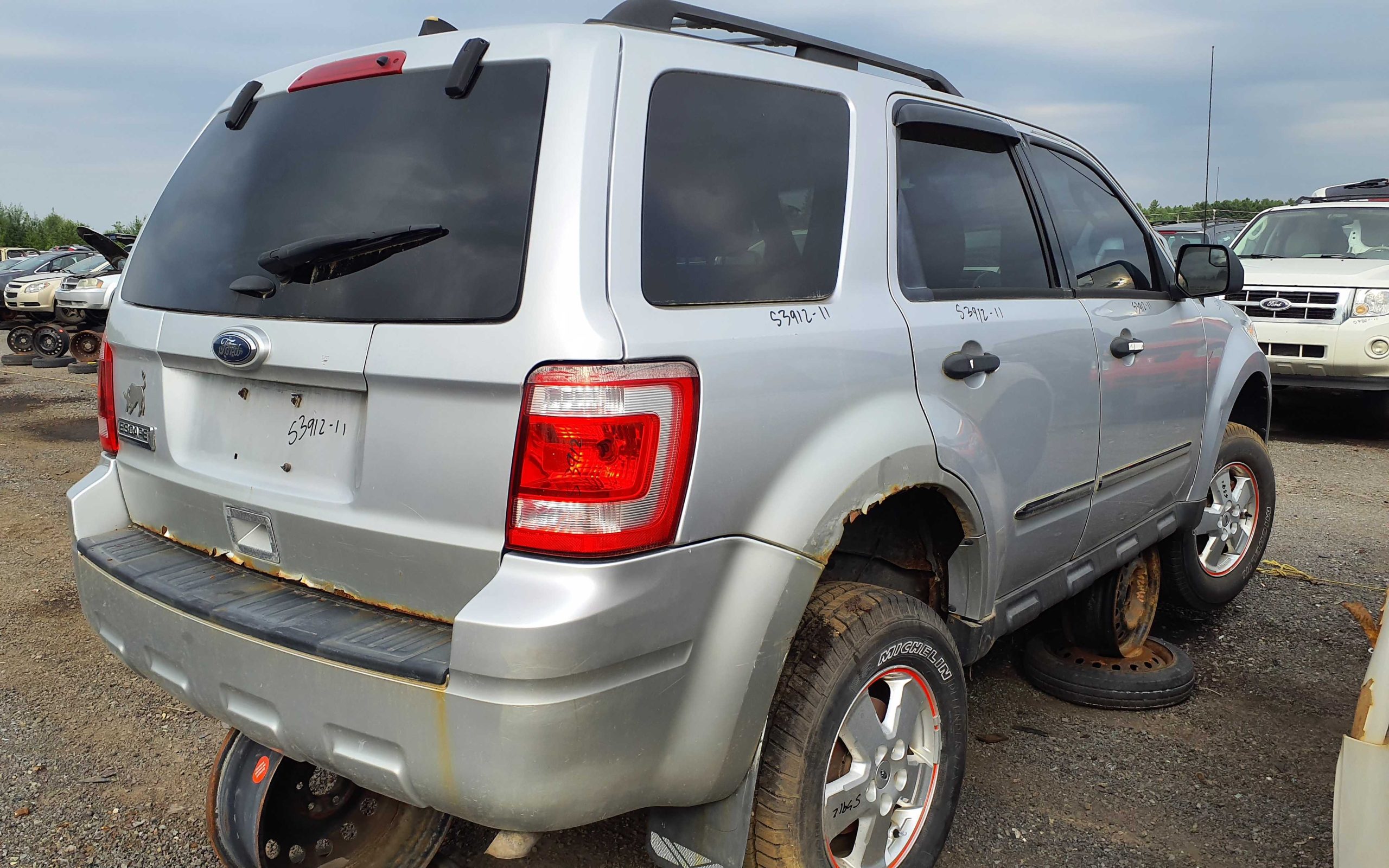 FORD ESCAPE 2011