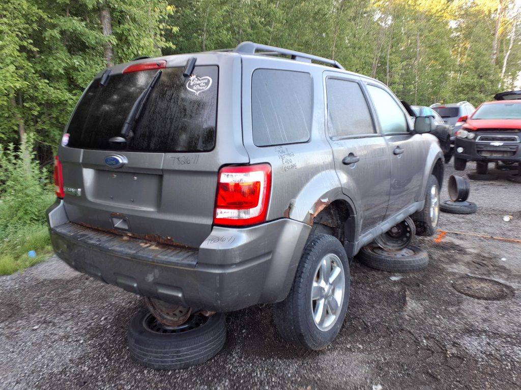 FORD ESCAPE 2011