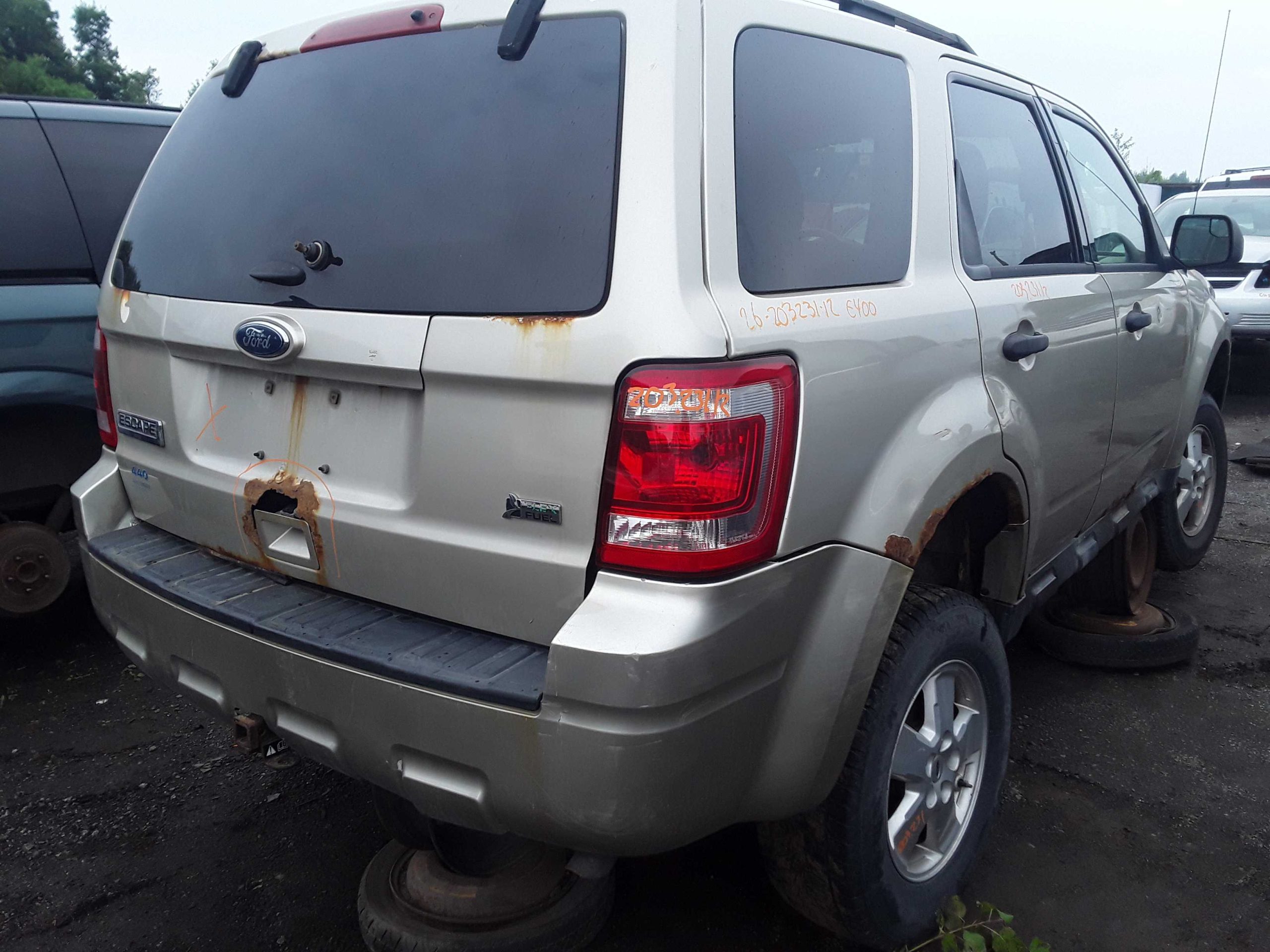 FORD ESCAPE 2012