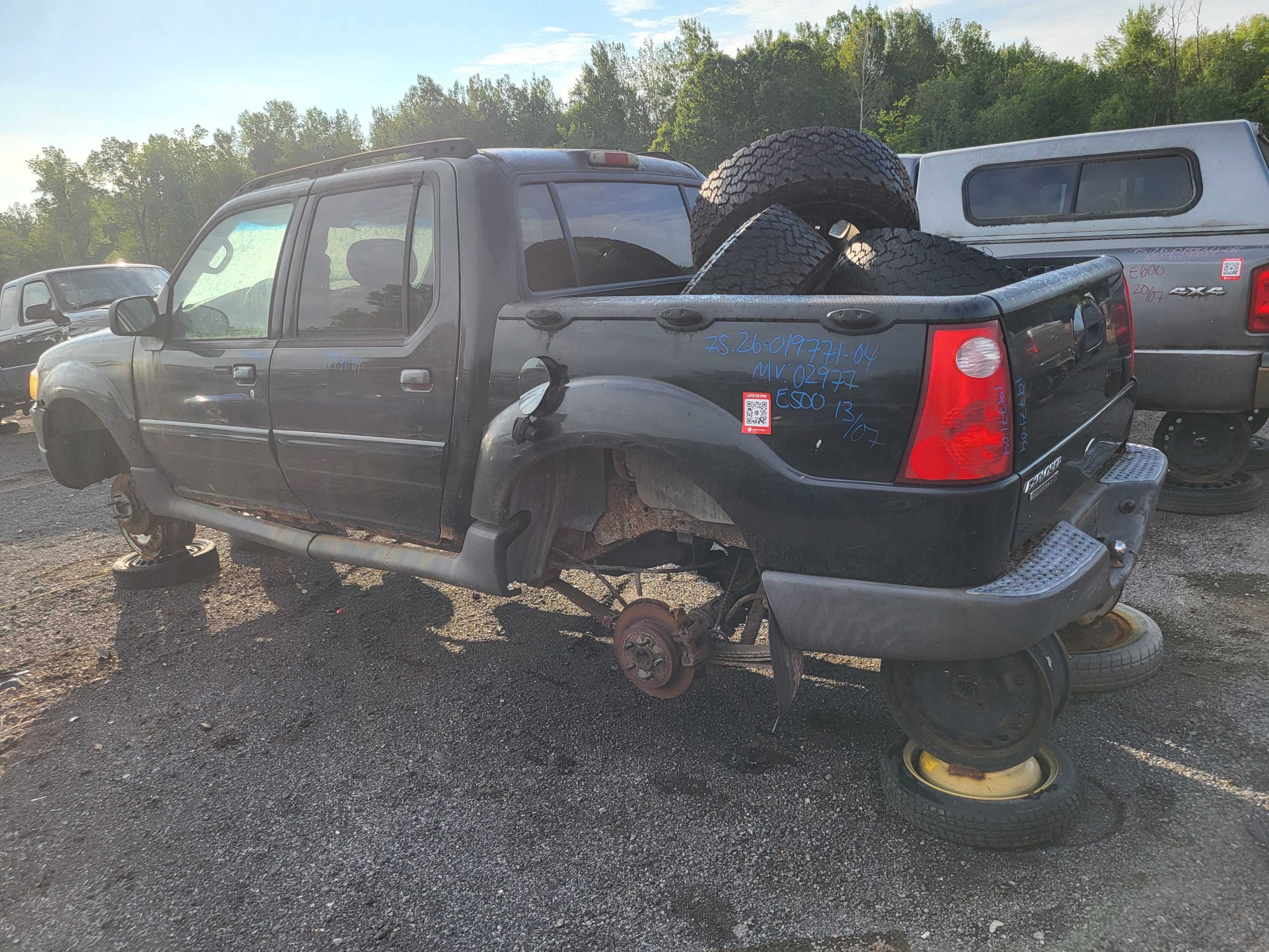 FORD EXPLORER 2004