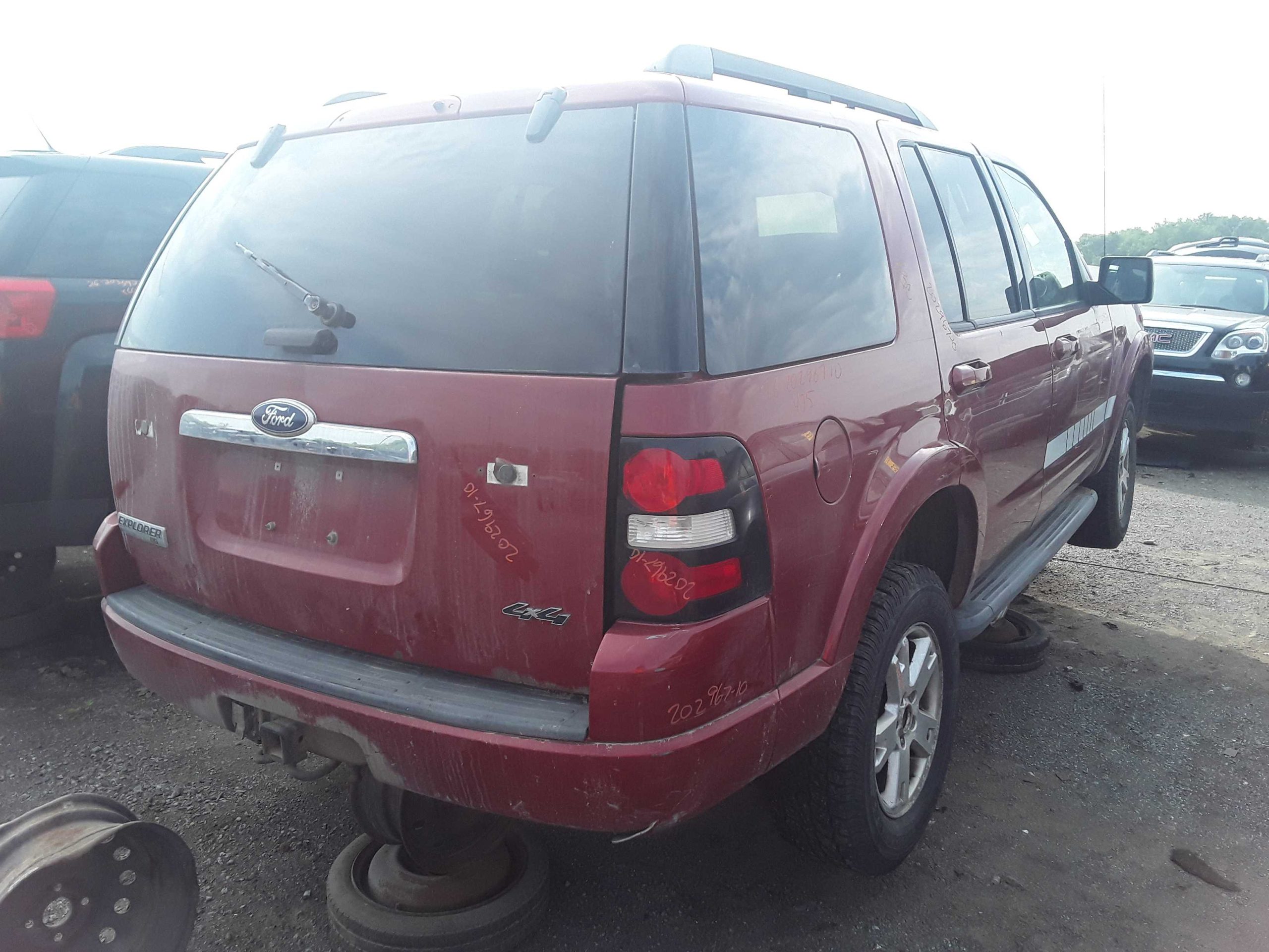 FORD EXPLORER 2010