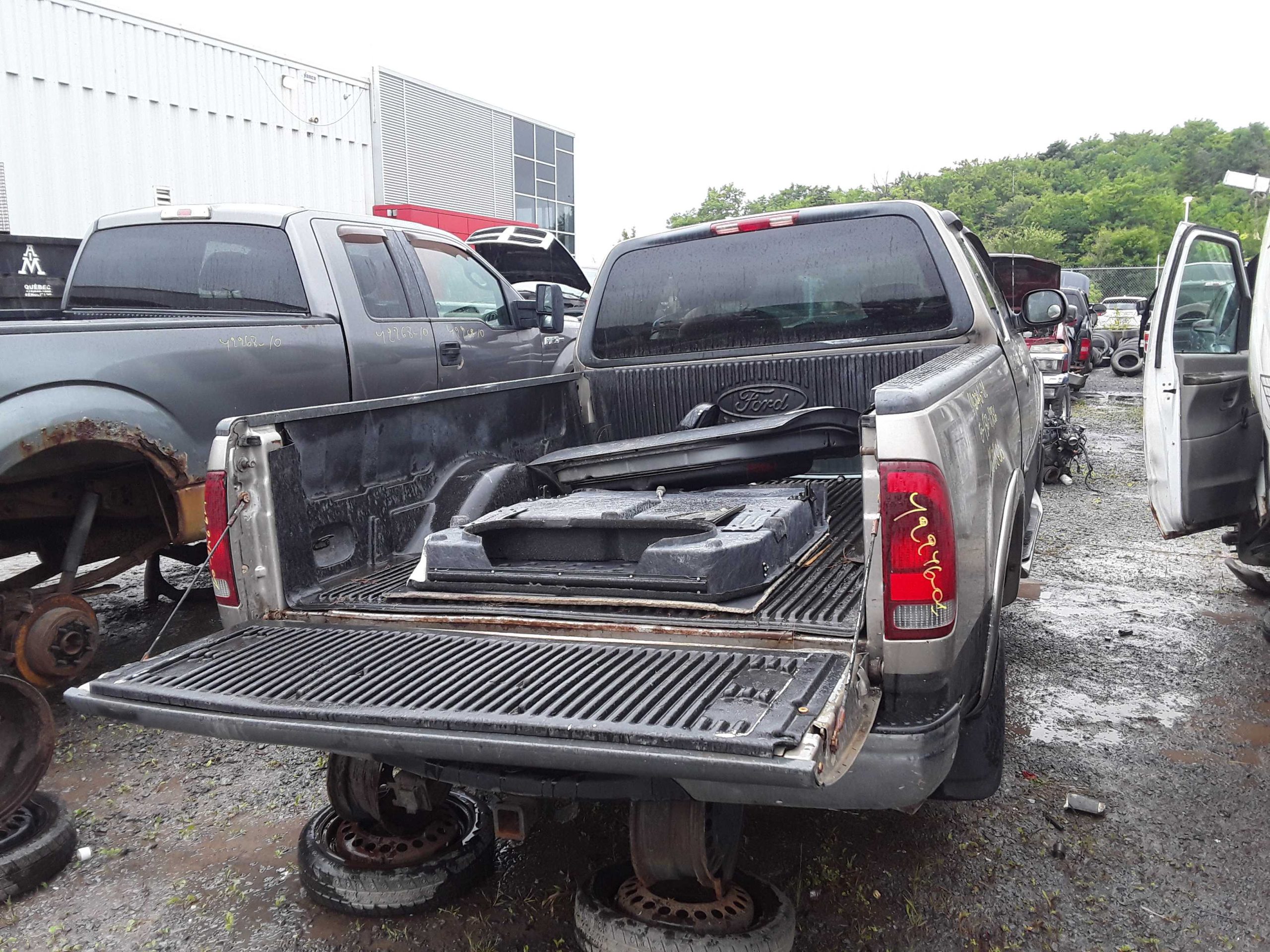 FORD F-150 2001