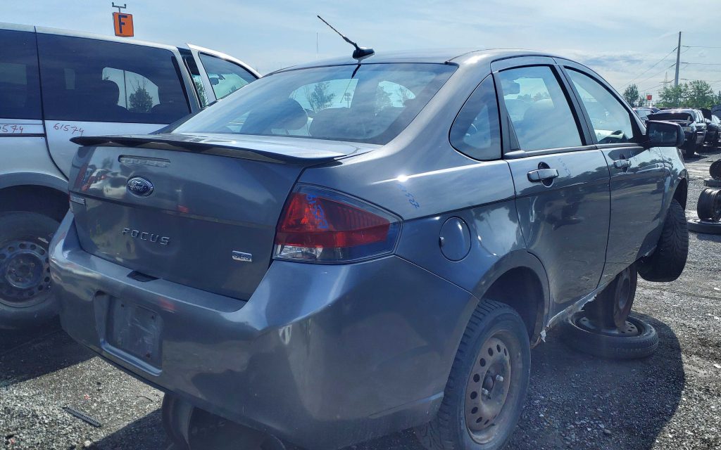 FORD FOCUS 2010
