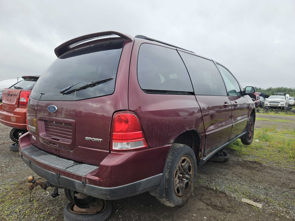 FORD FREESTAR 2006
