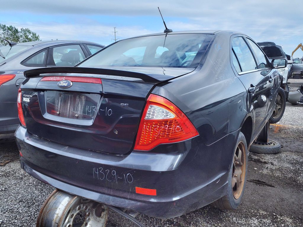 FORD FUSION 2010