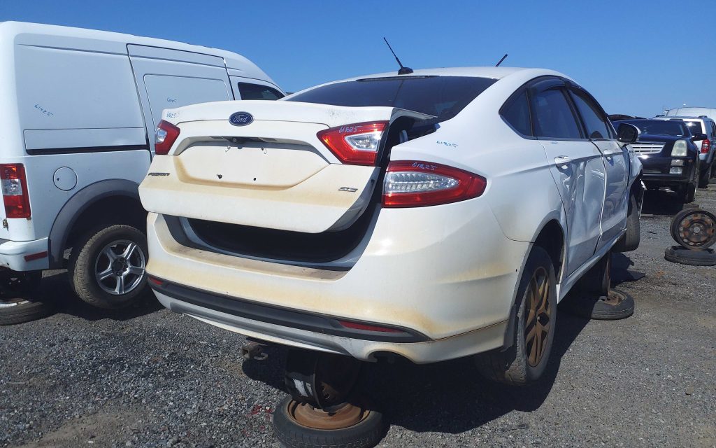 FORD FUSION 2015