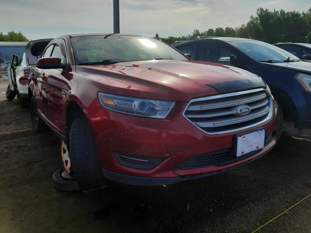 FORD TAURUS 2015
