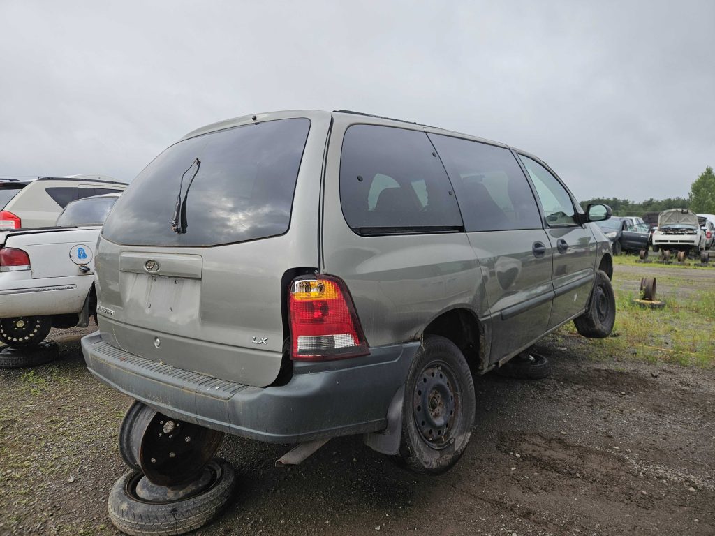 FORD WINDSTAR 2001