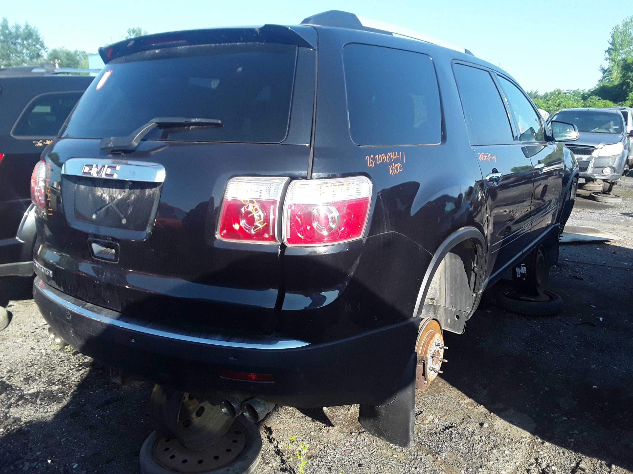 GMC ACADIA 2011
