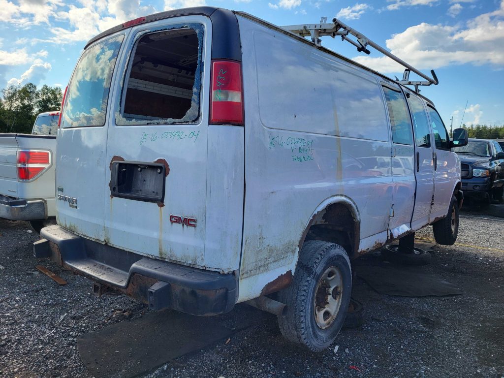 GMC SAVANA CARGO 2004