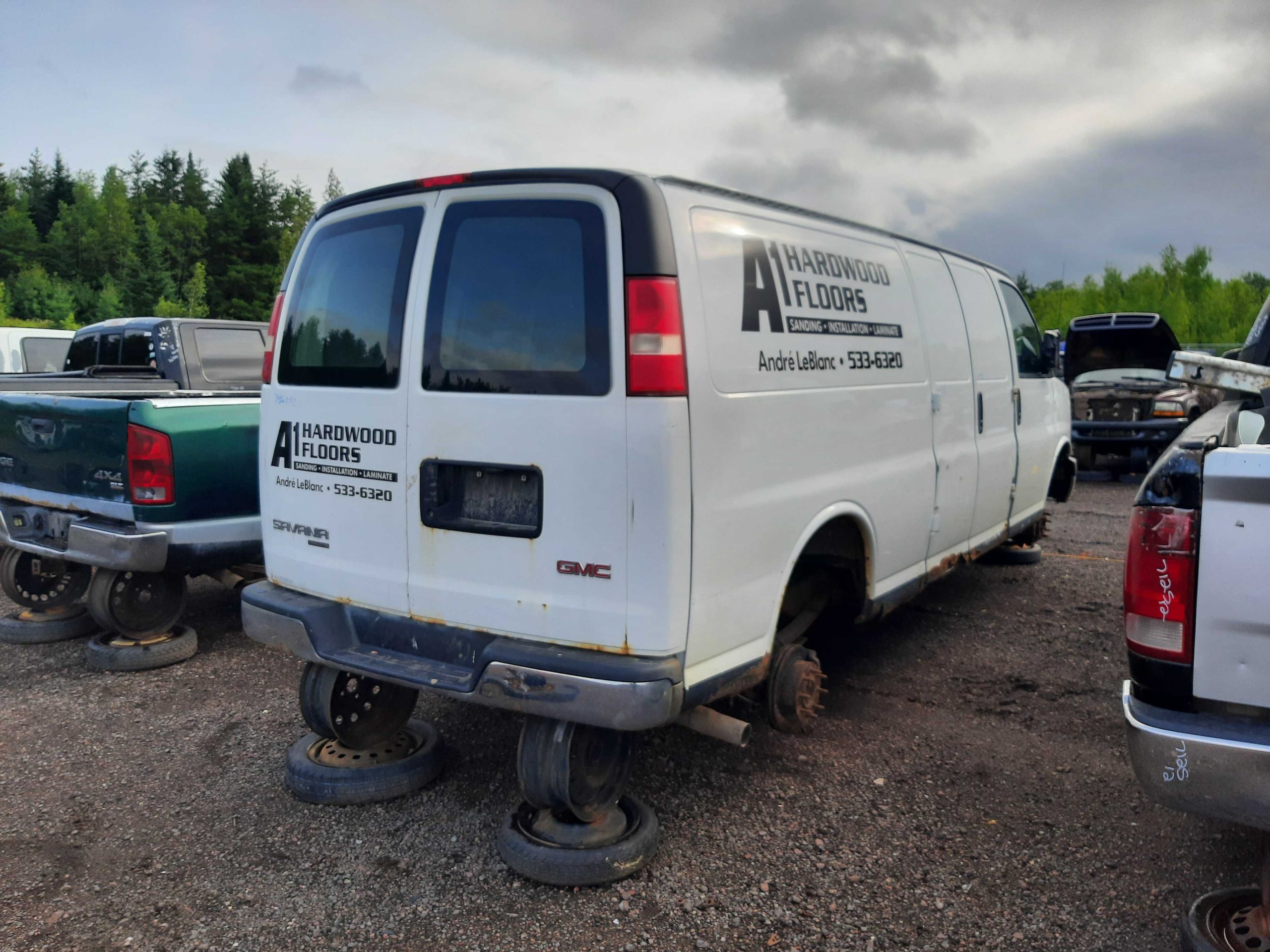 GMC SAVANA CARGO 2013