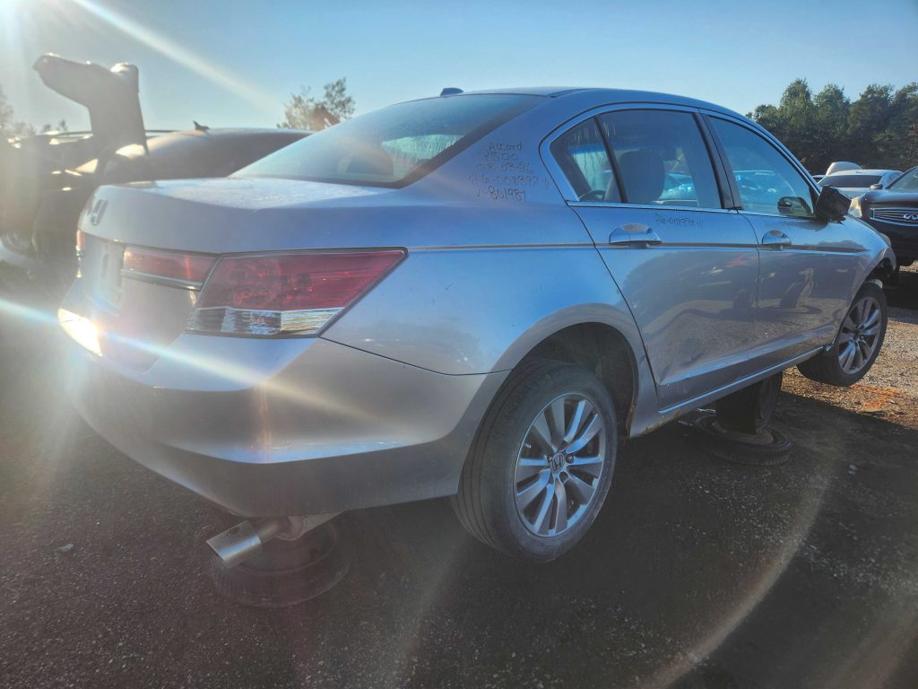 HONDA ACCORD 2011