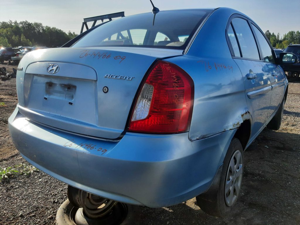 HYUNDAI ACCENT 2009