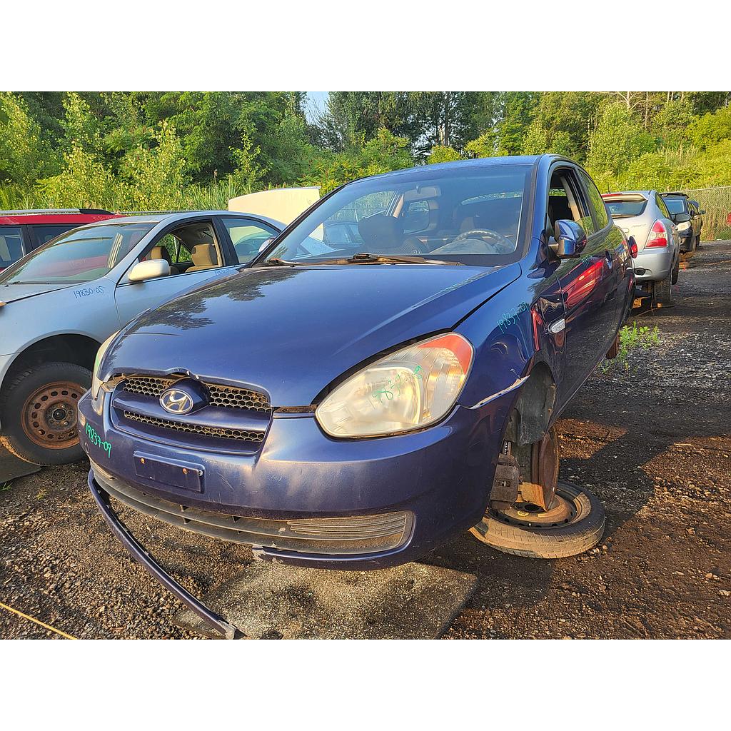 HYUNDAI ACCENT 2009