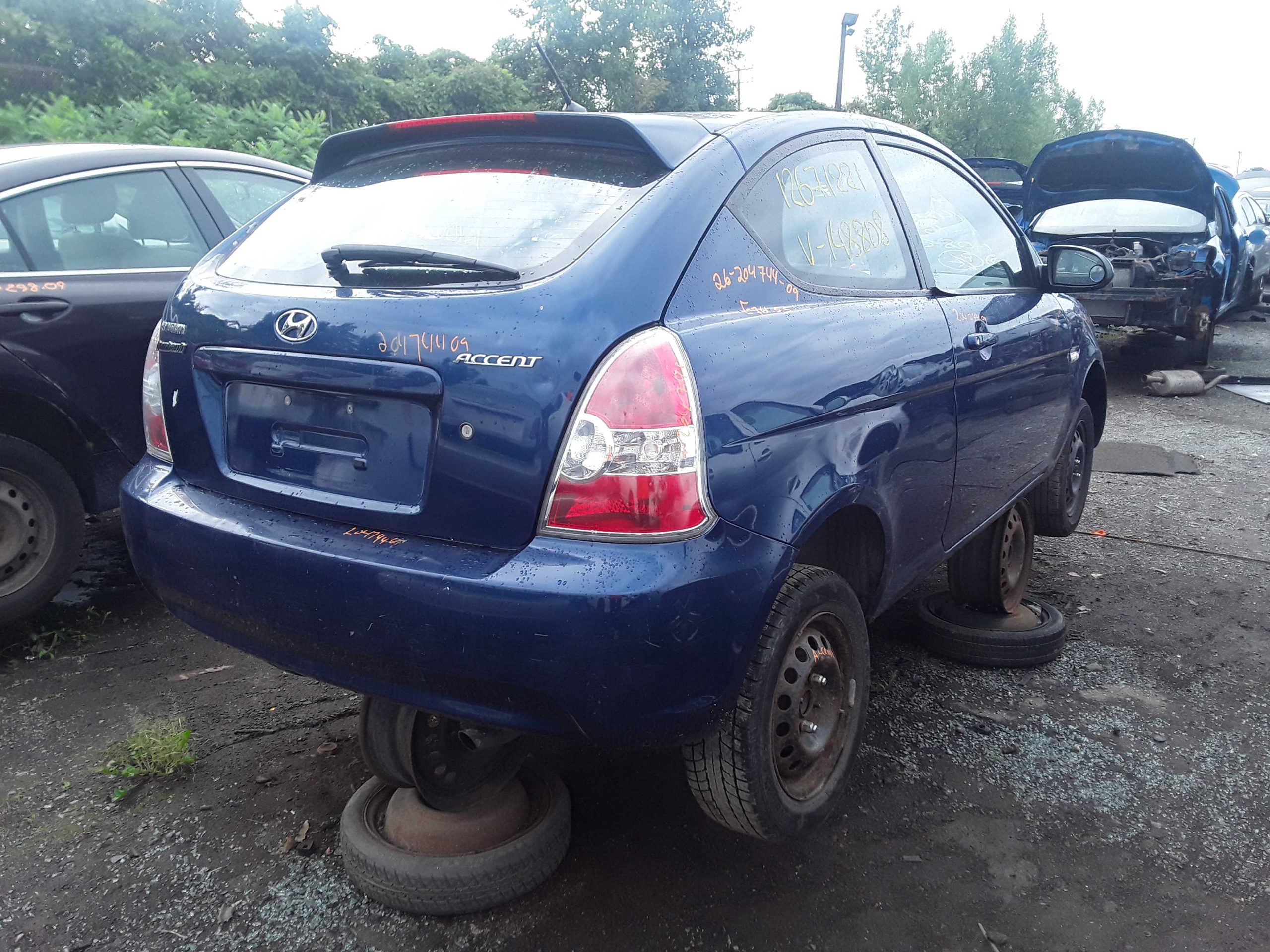 HYUNDAI ACCENT 2009