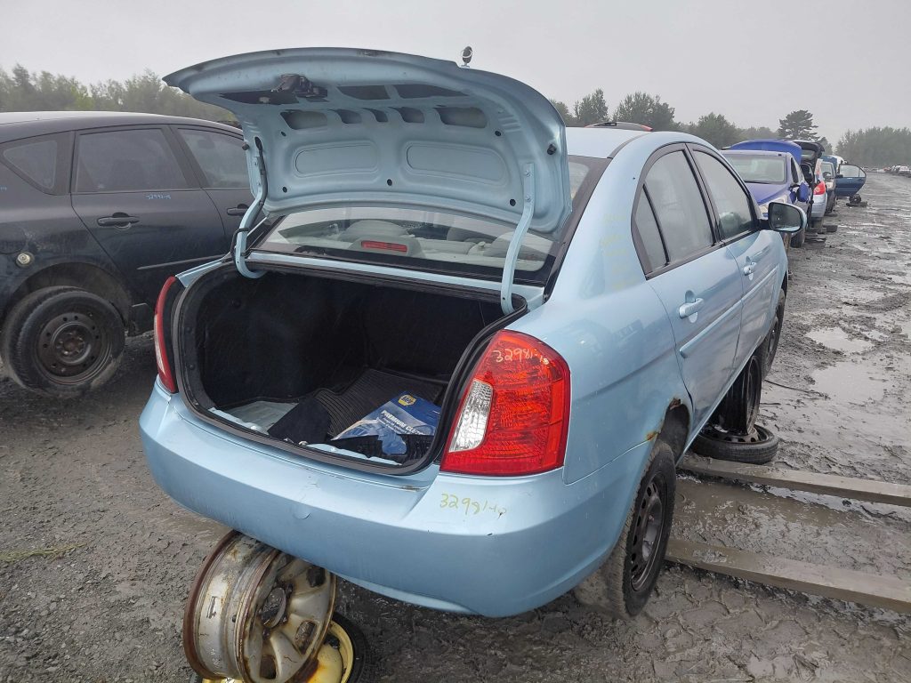 HYUNDAI ACCENT 2010