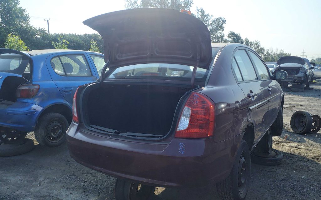 HYUNDAI ACCENT 2010