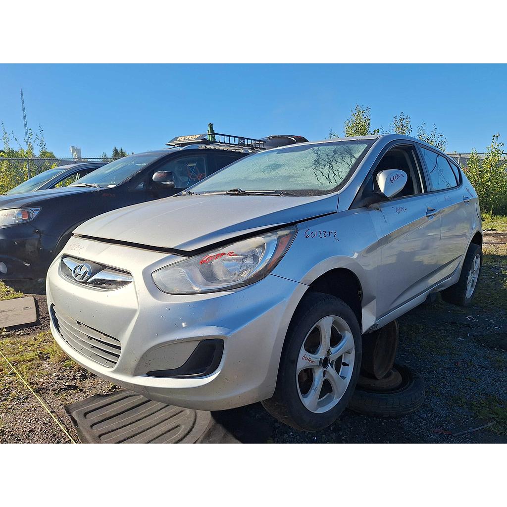 HYUNDAI ACCENT 2012
