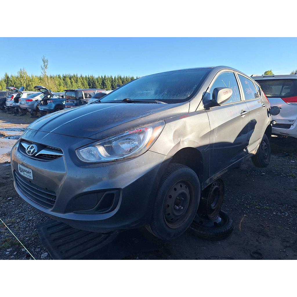 HYUNDAI ACCENT 2012