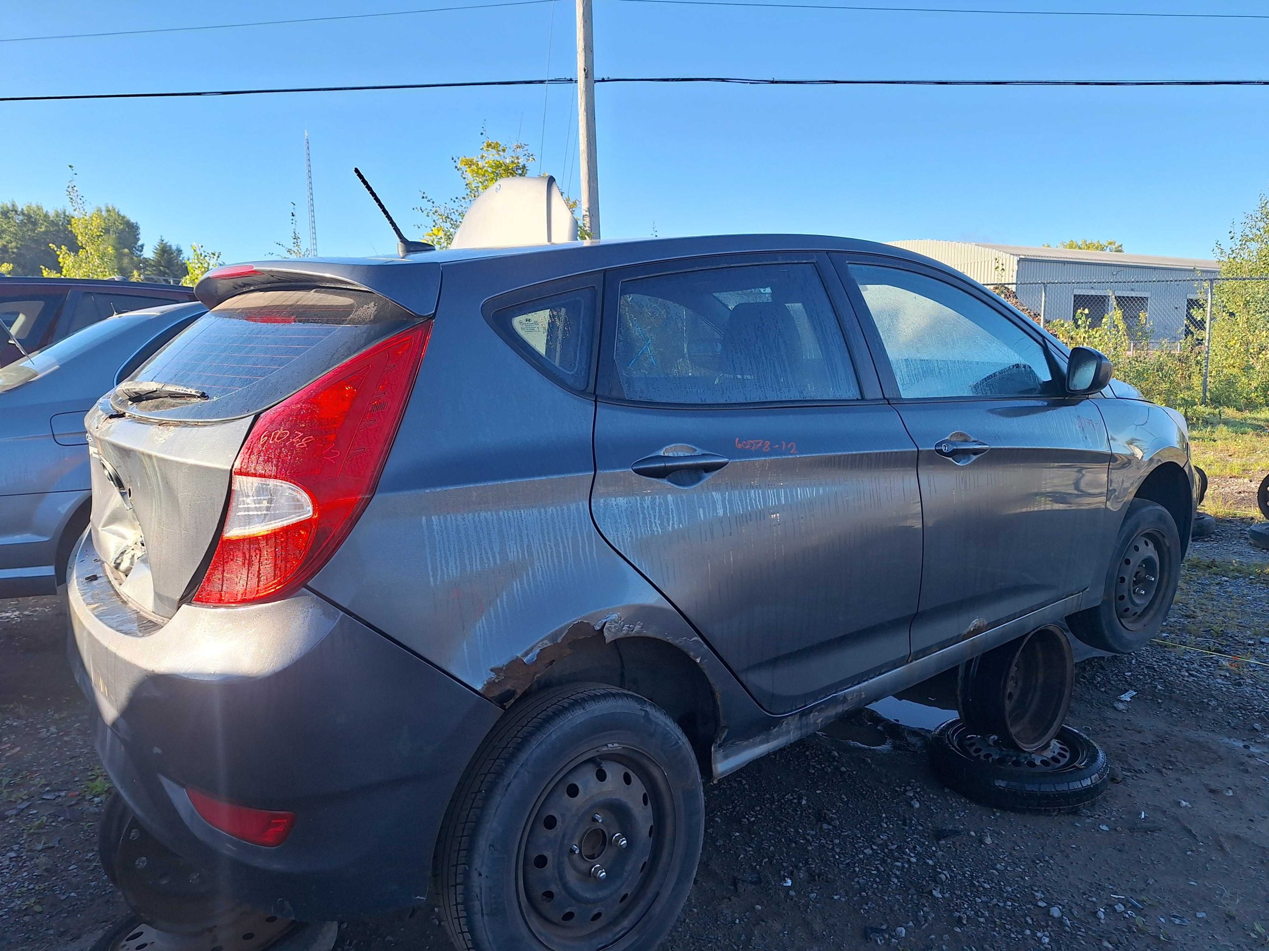 HYUNDAI ACCENT 2012
