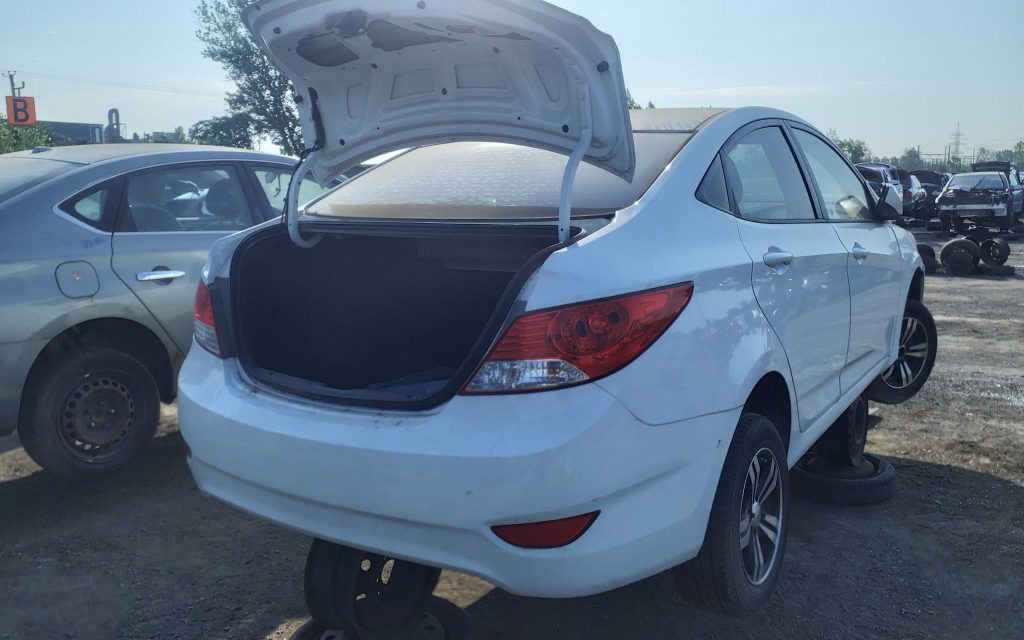 HYUNDAI ACCENT 2013