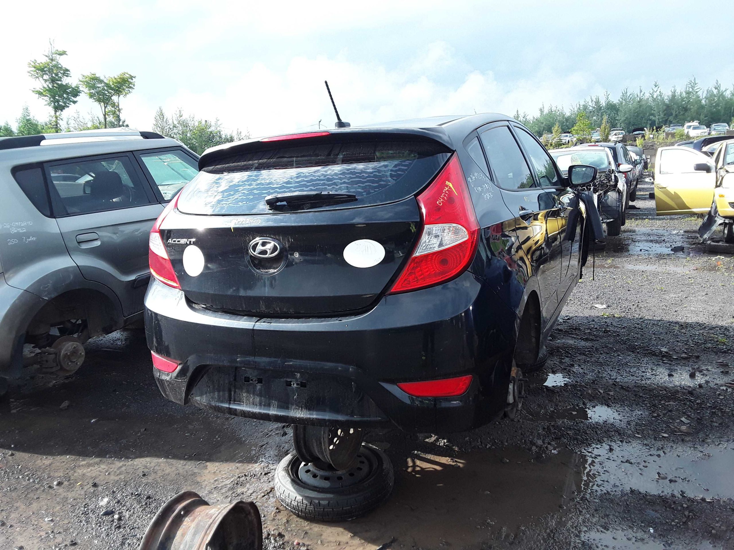 HYUNDAI ACCENT 2013