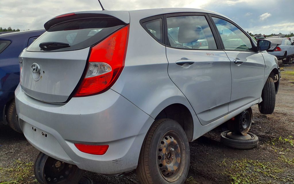 HYUNDAI ACCENT 2016