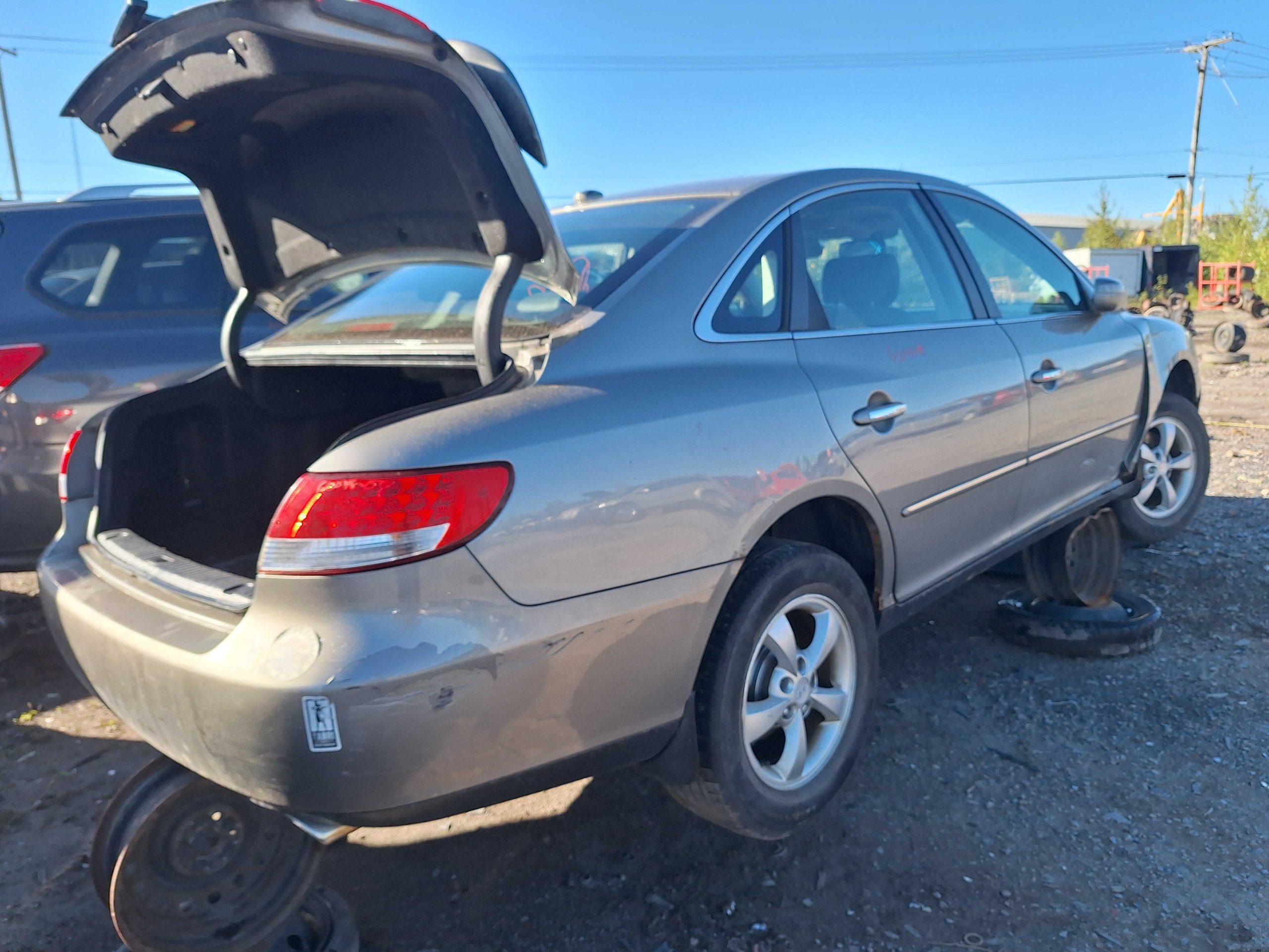 HYUNDAI AZERA 2008