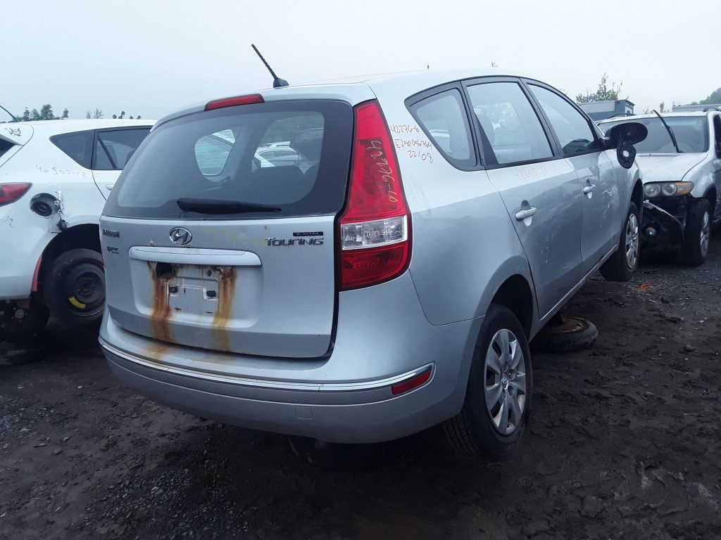 HYUNDAI ELANTRA 2010