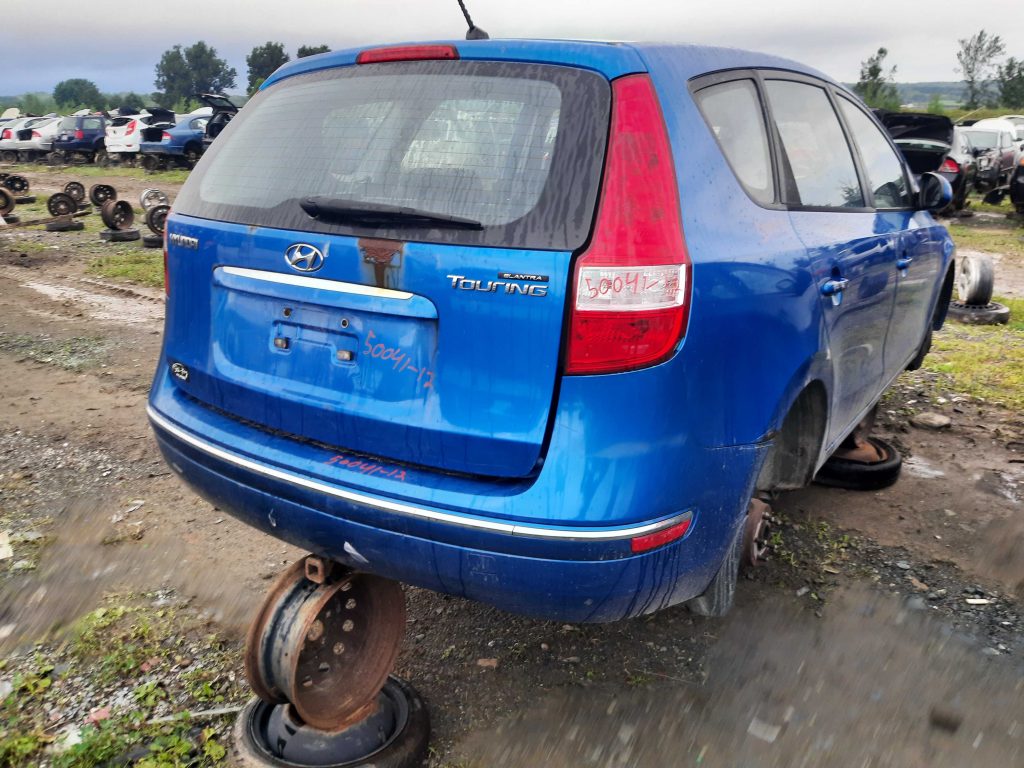 HYUNDAI ELANTRA 2012