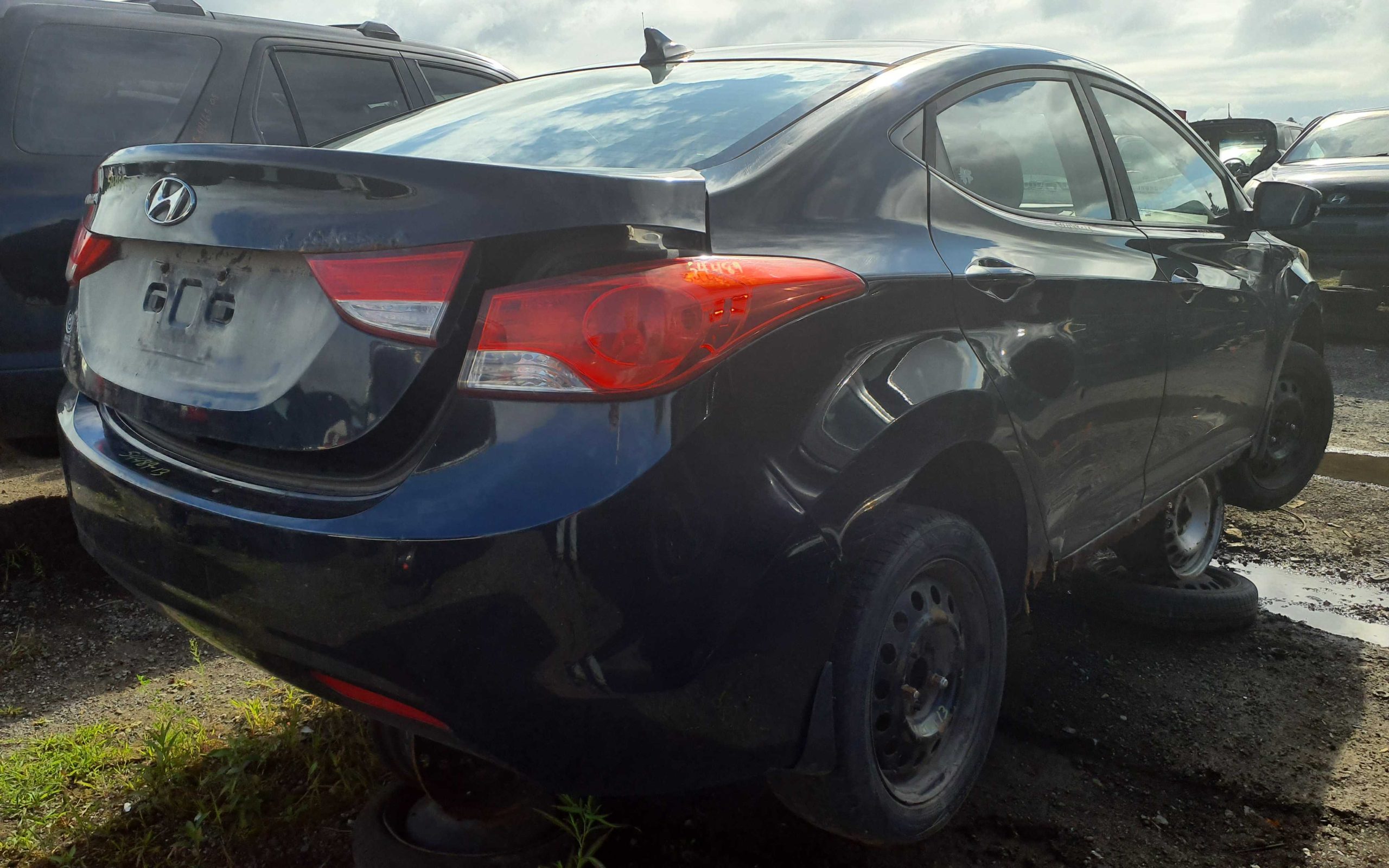 HYUNDAI ELANTRA 2013