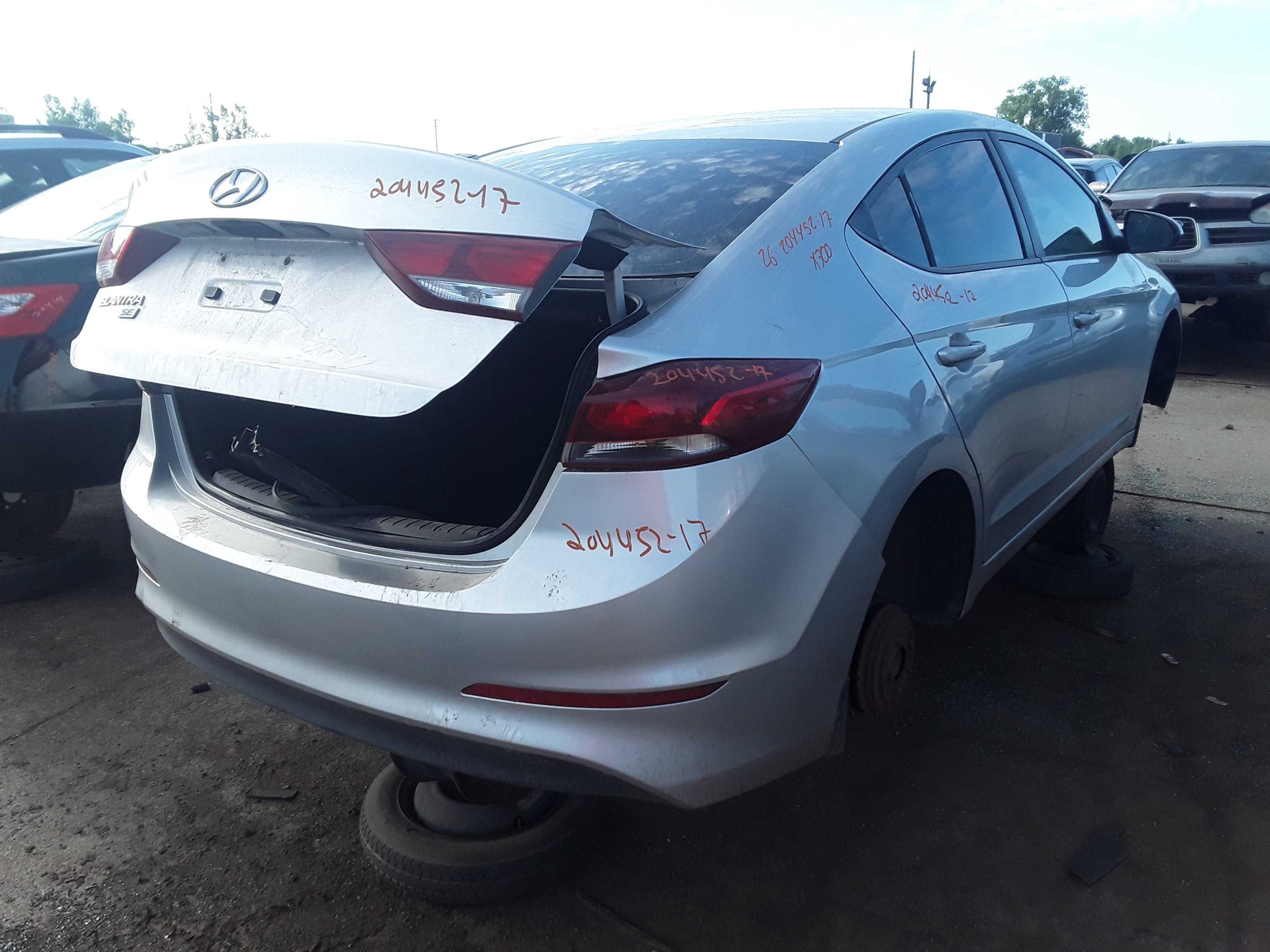 HYUNDAI ELANTRA 2017