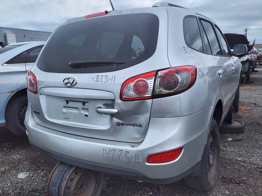 HYUNDAI SANTA FE 2011