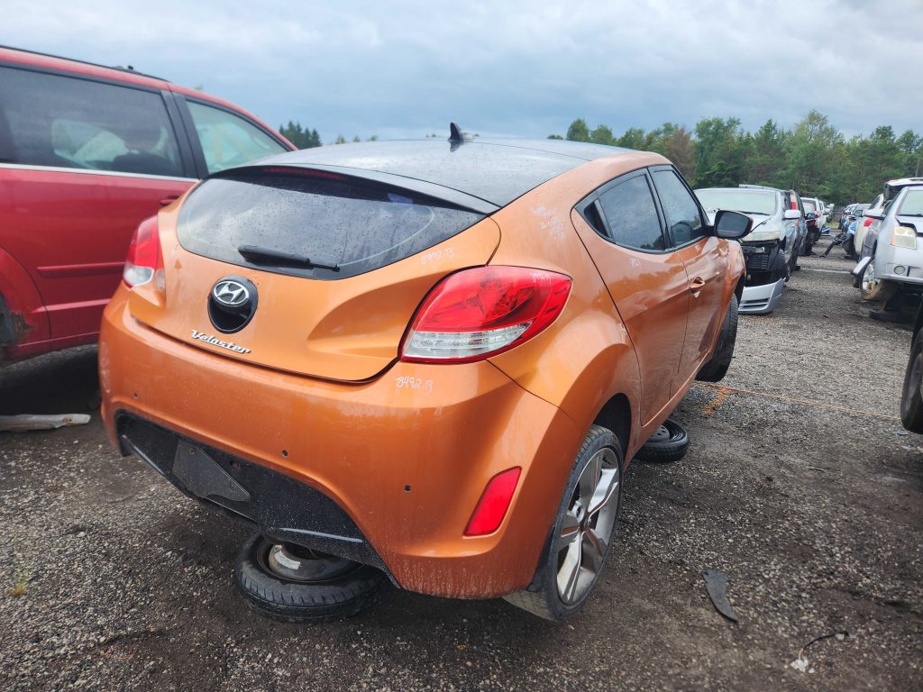 HYUNDAI VELOSTER 2013