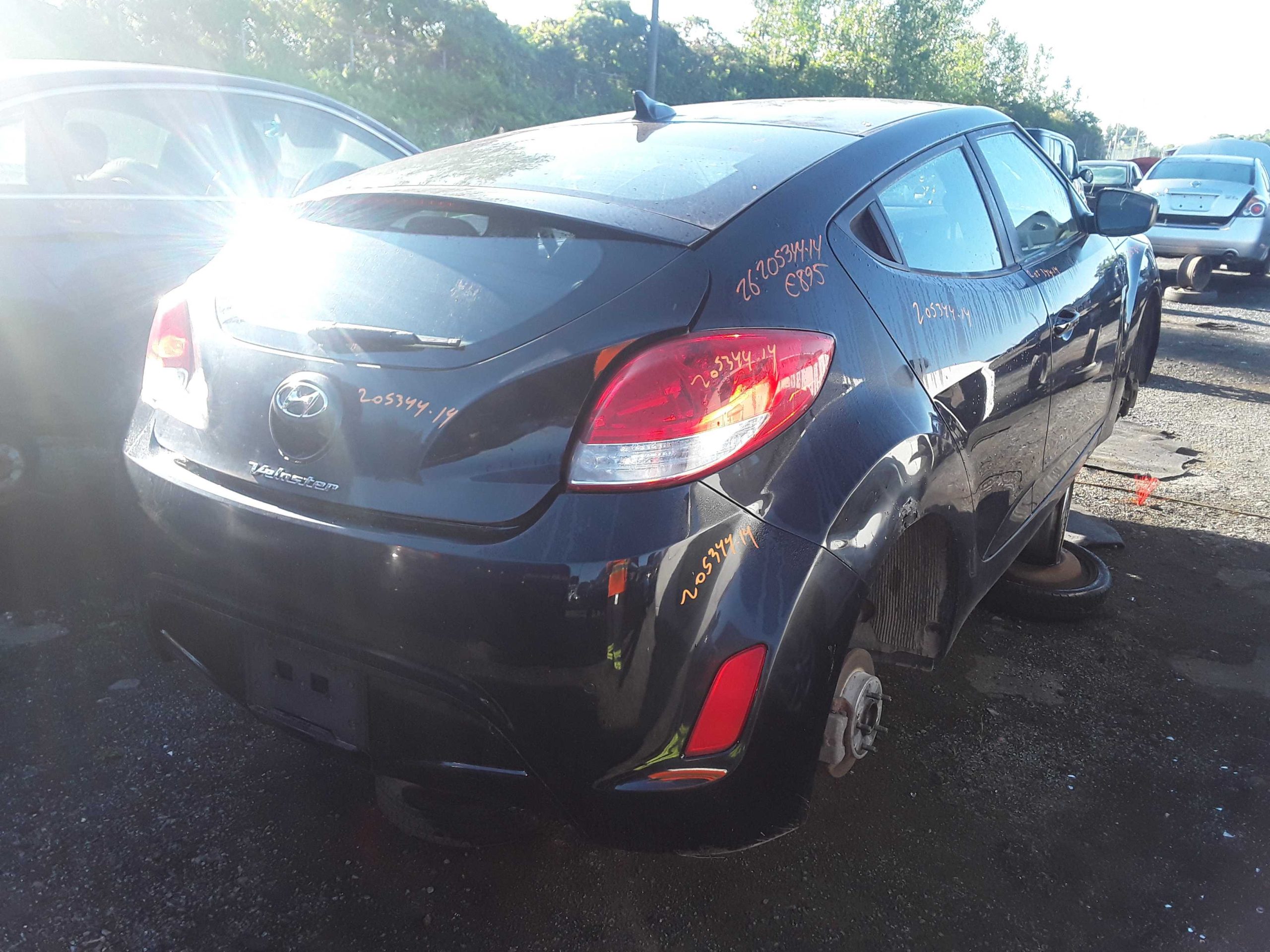 HYUNDAI VELOSTER 2014