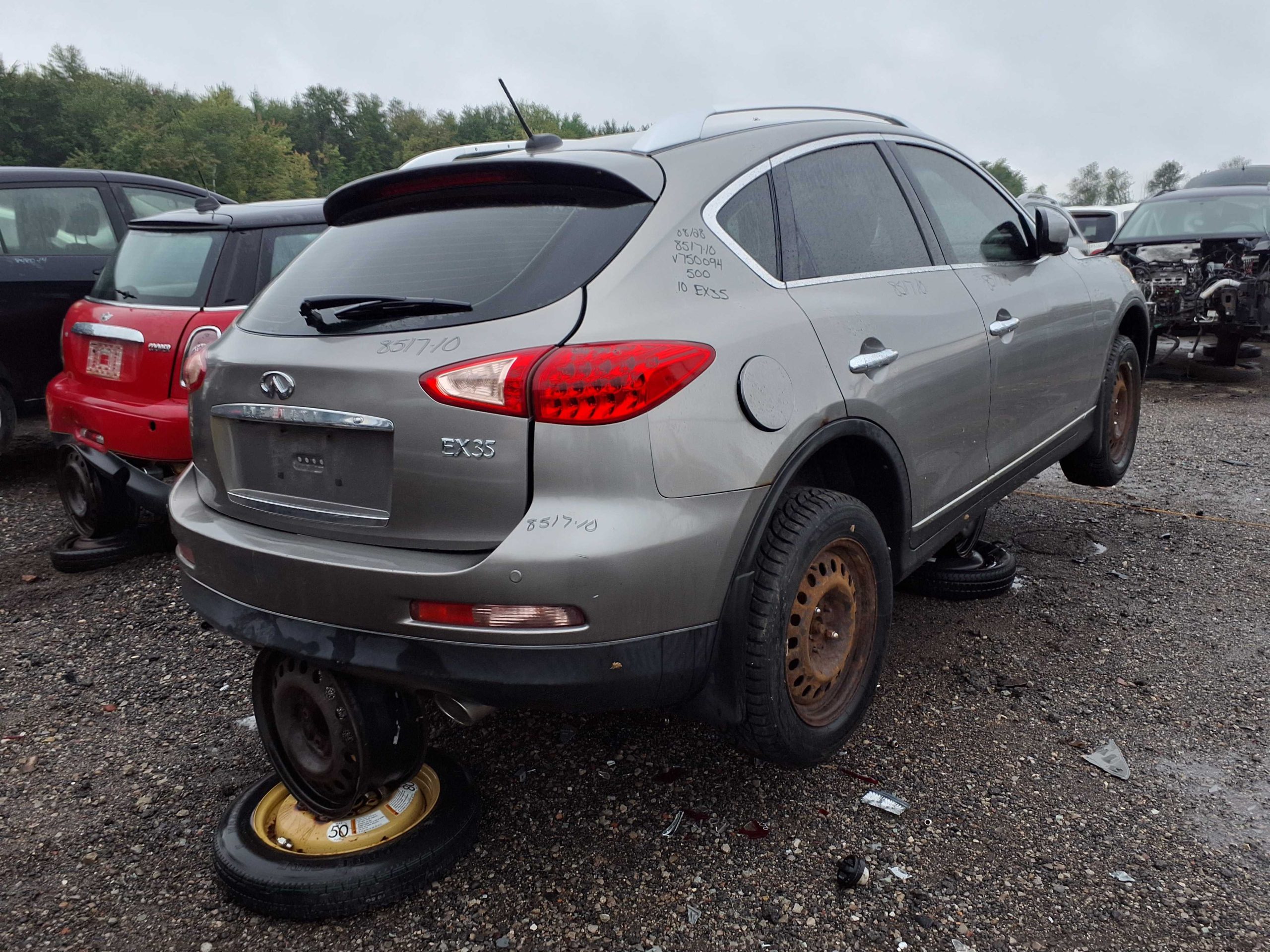 INFINITI EX35 2010