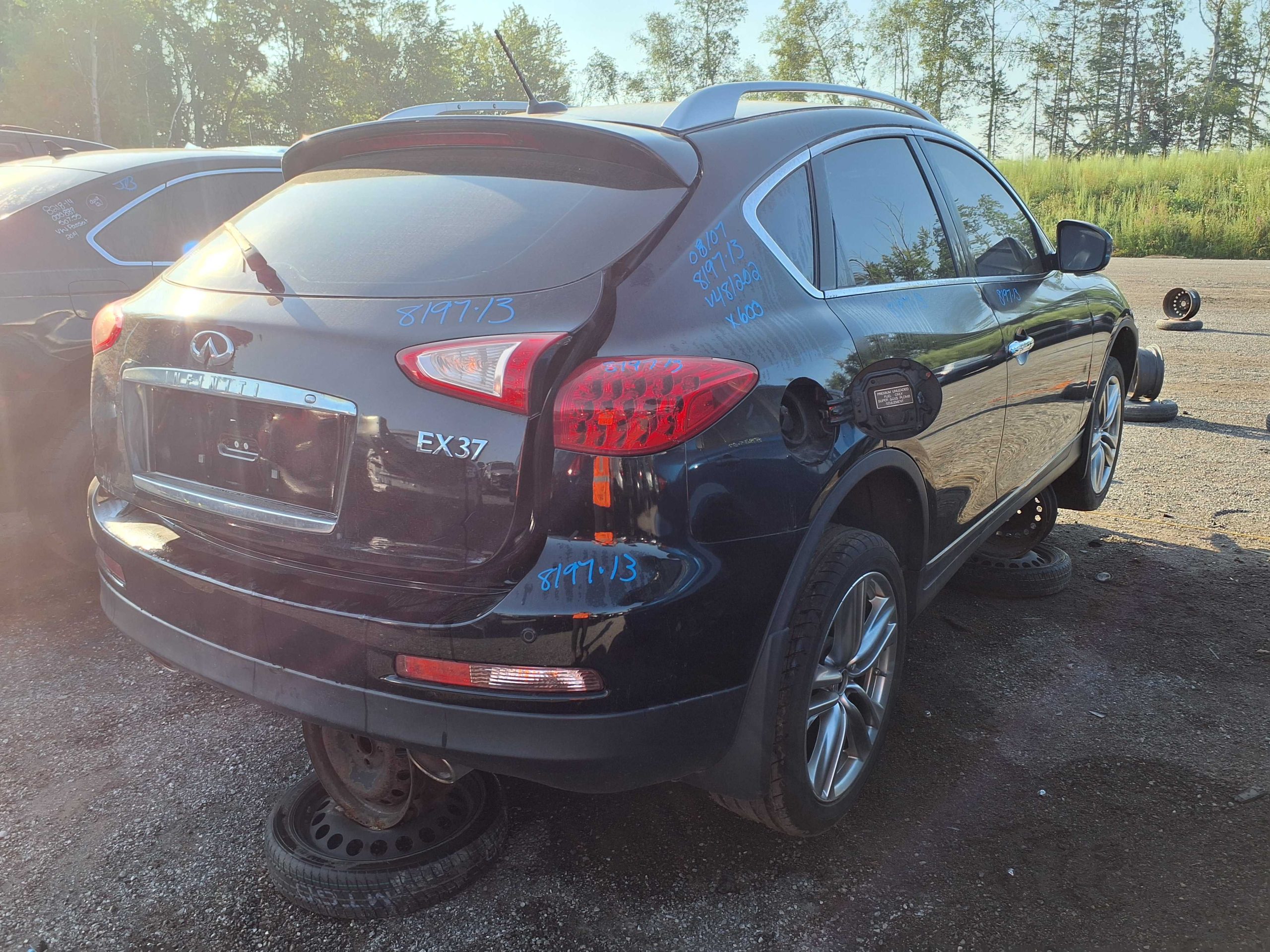 INFINITI EX37 2013